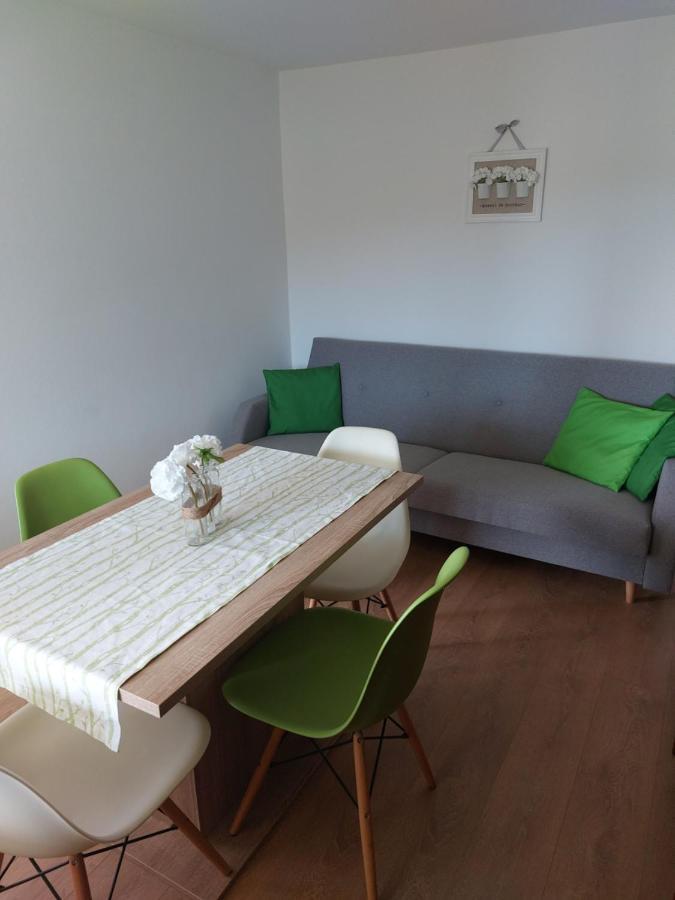 Apartmani Ana Cres Bagian luar foto